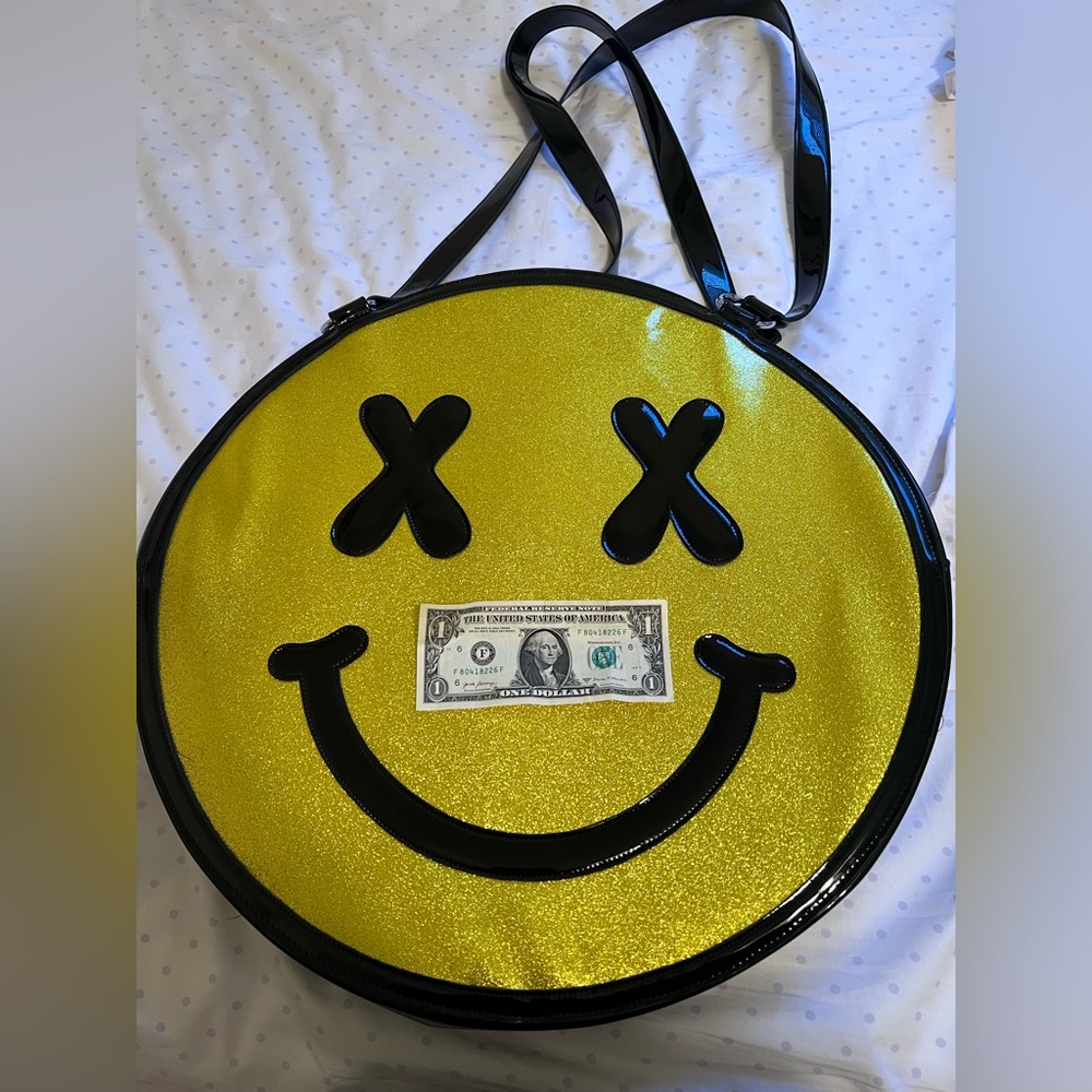 NWOT Dolls Kill Giant Smiley Bag